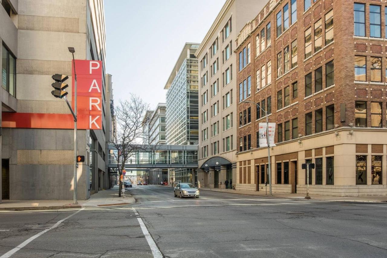 Trendy And Stylish 1Br Apt In Downtown Hotel Des Moines Exterior photo